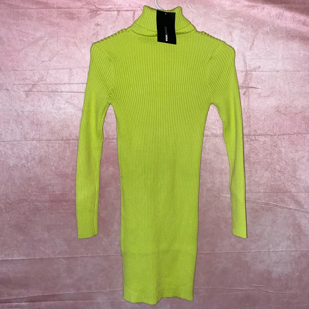 Like green mini boycon dress